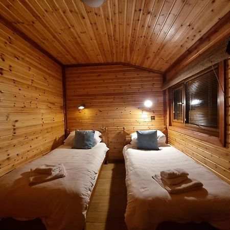 Cairngorm Lodges アボイン エクステリア 写真