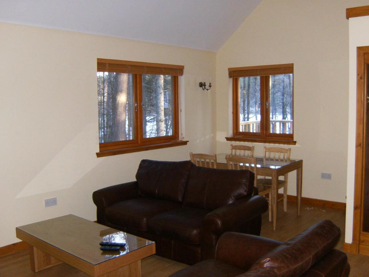 Cairngorm Lodges アボイン エクステリア 写真