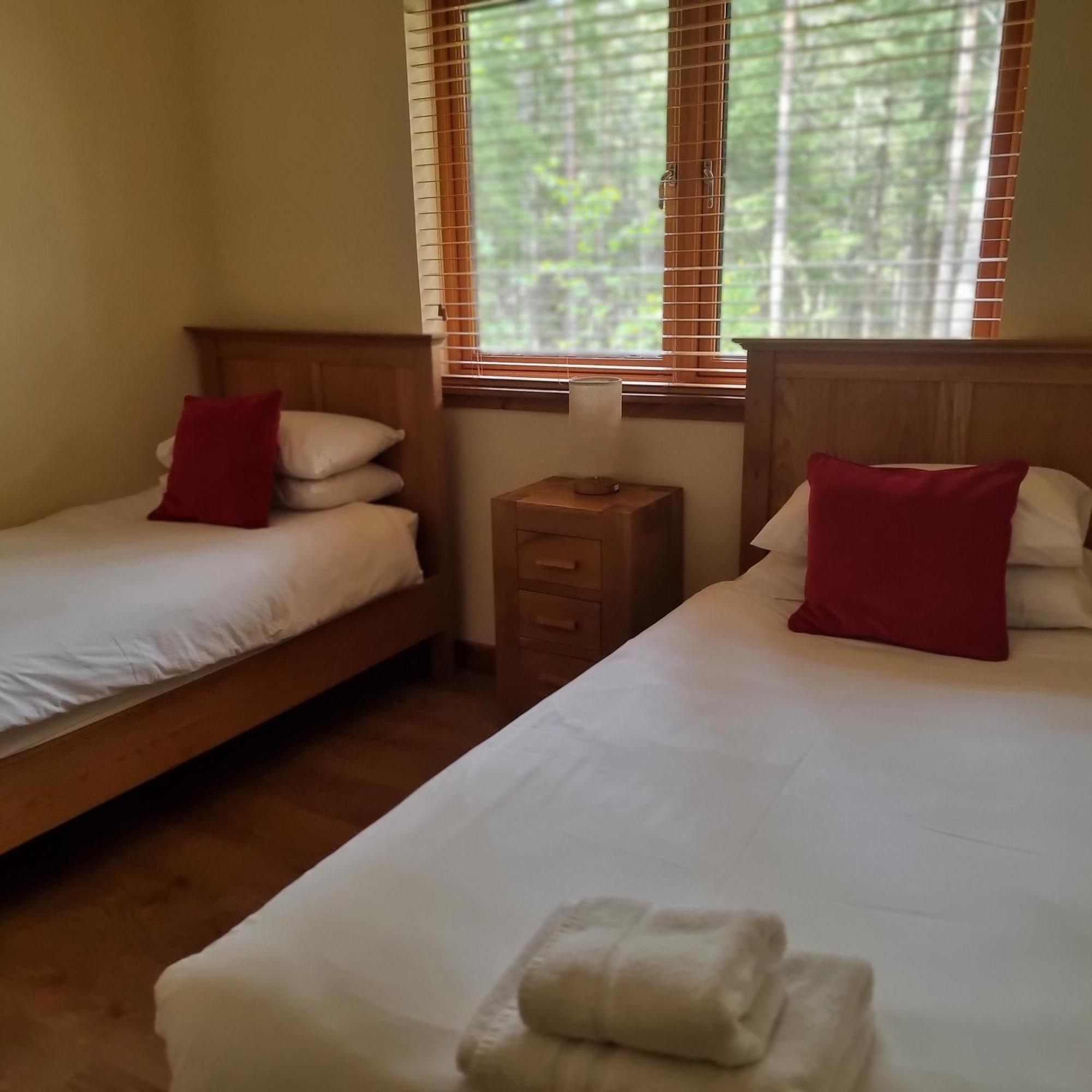 Cairngorm Lodges アボイン エクステリア 写真