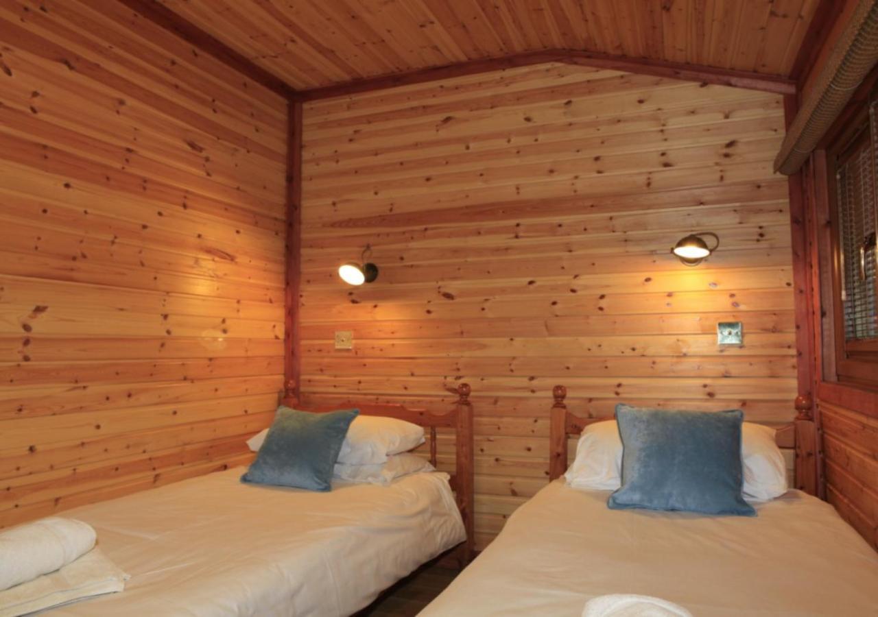 Cairngorm Lodges アボイン エクステリア 写真